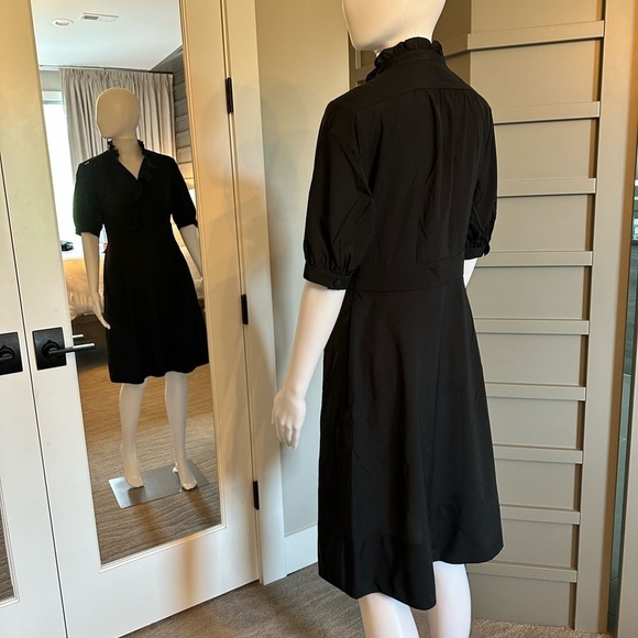 Banana Republic Factory Black Silk/Spandex Dress Size 4 - Picture 2 of 9